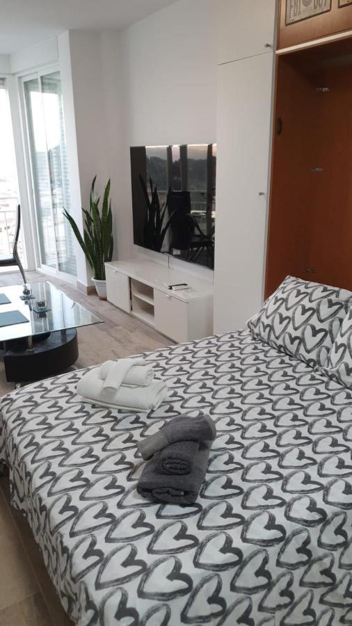Nuevo Estudio, Recien Reformado, Wifi, Centro De Torremolinosアパートメント エクステリア 写真